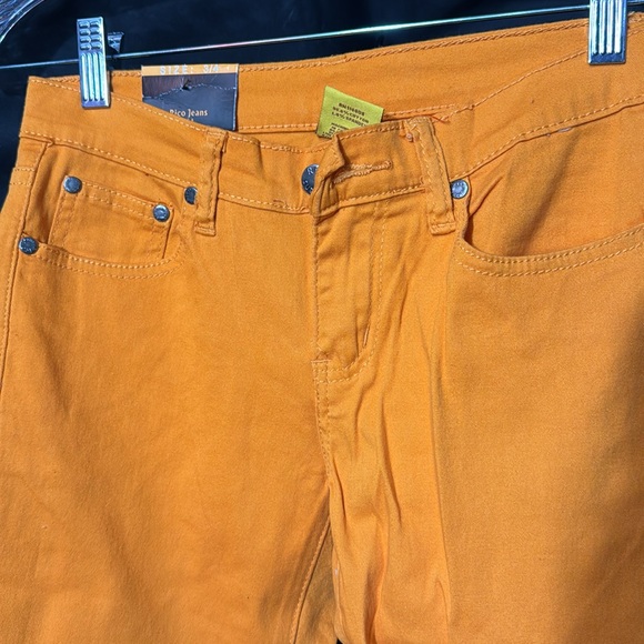 NWT Rico jeans 3/4 Do Not adjust your screen. They are mustard color. - Picture 3 of 6